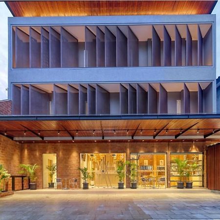 Cool Living Hotel Jakarta Buitenkant foto