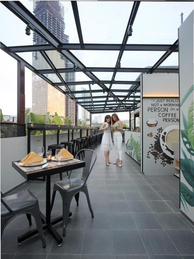 Cool Living Hotel Jakarta Buitenkant foto